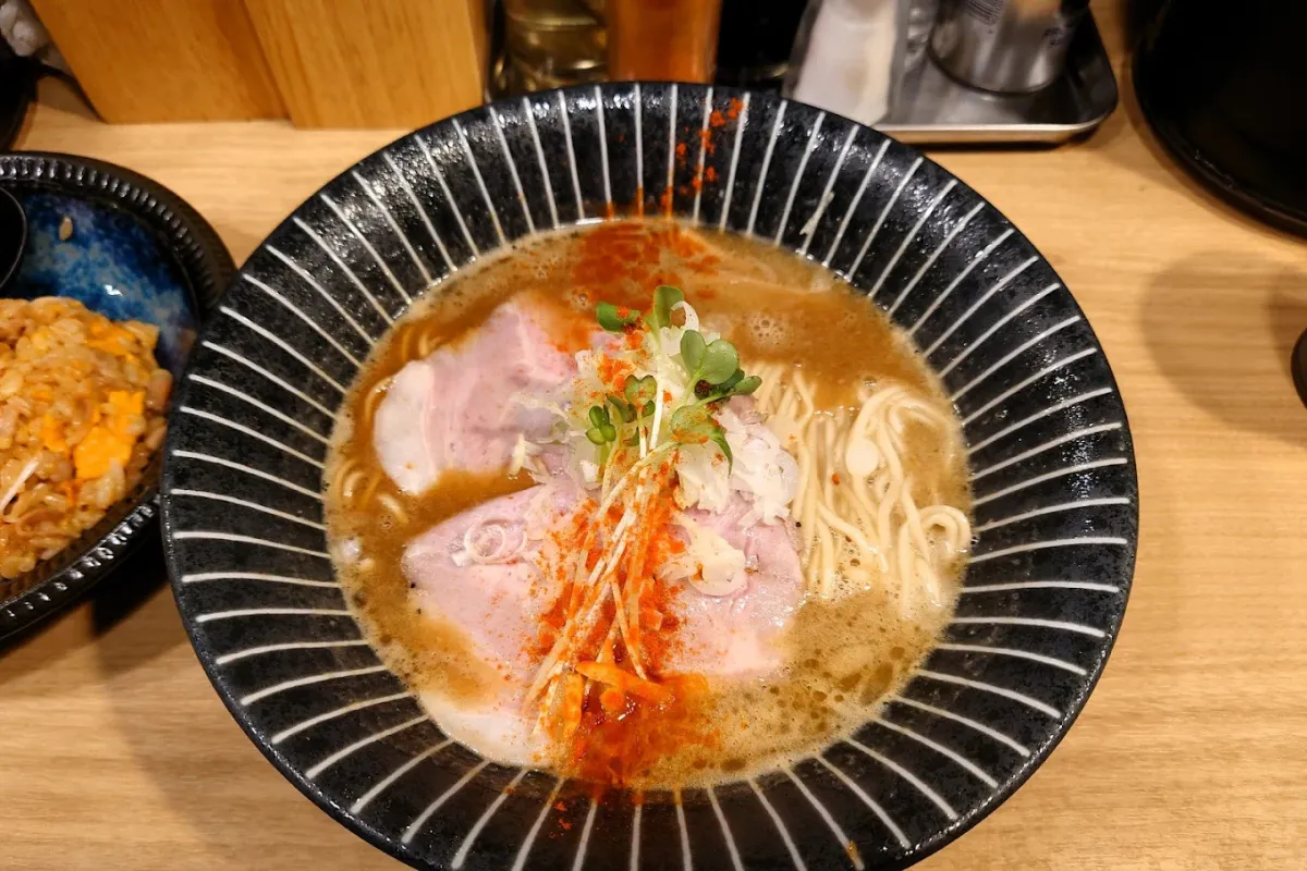 大阪拉麵推薦 13：雞戀日 寺田町店