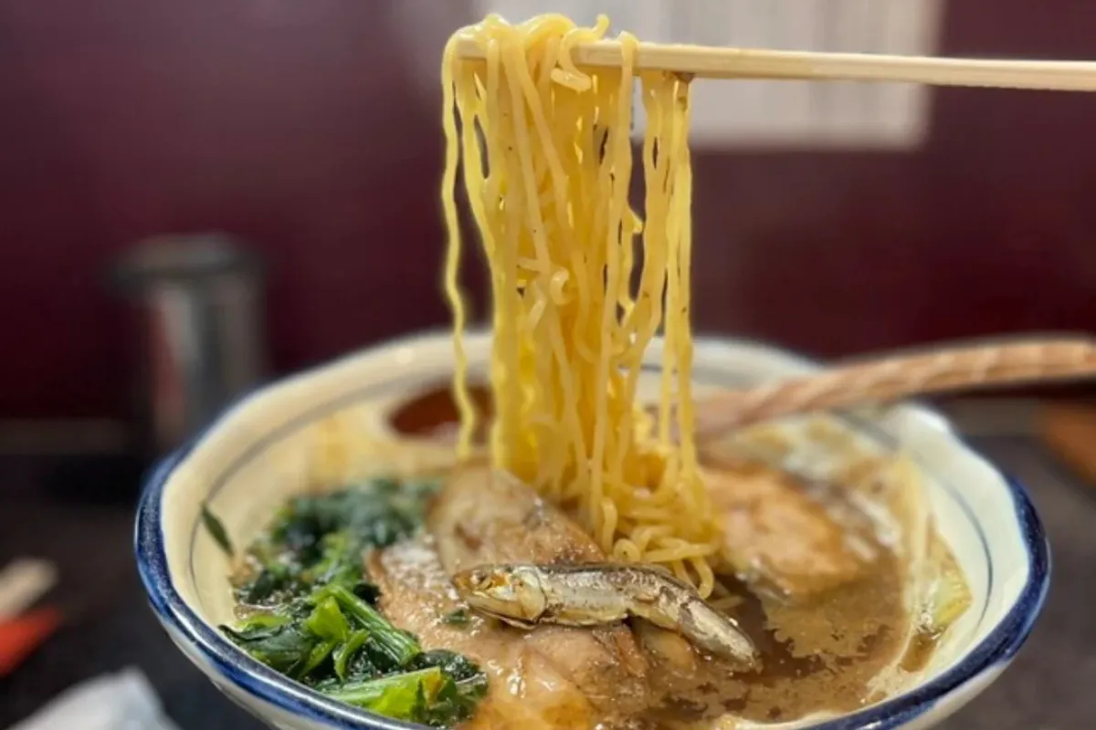 大阪拉麵推薦 24：麗志笑魚油 麺香房 三く