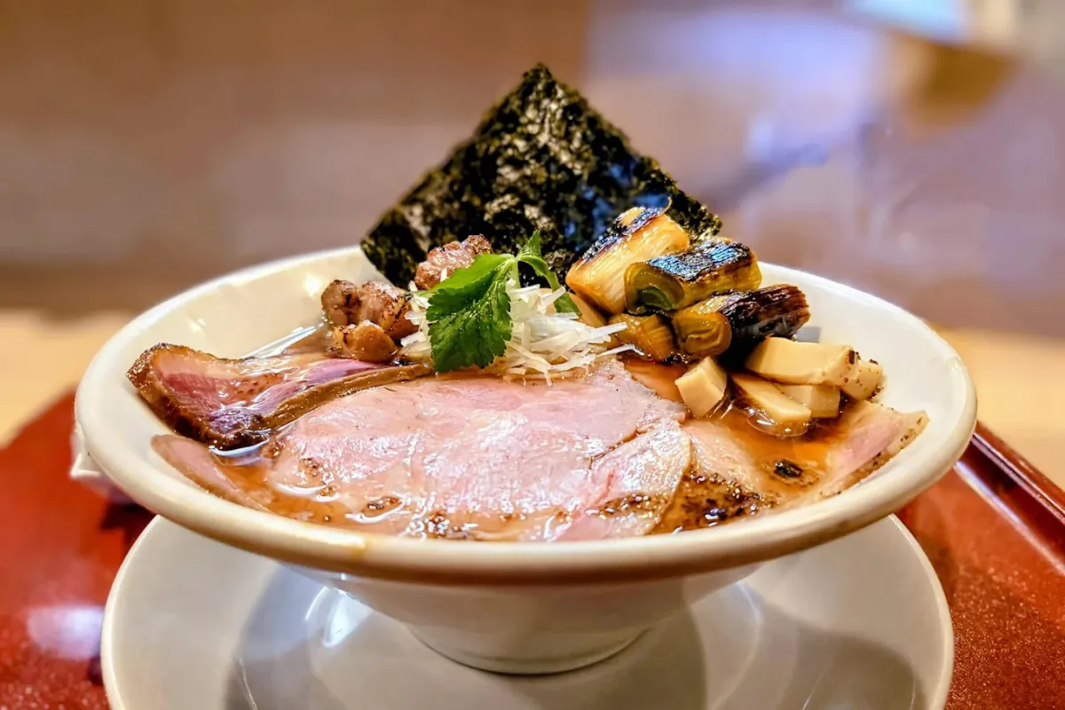大阪拉麵推薦 22：燃えよ麺助