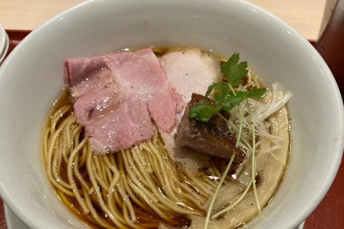 大阪拉麵推薦 22：燃えよ麺助