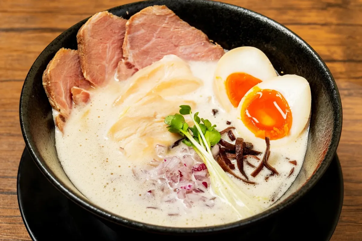 大阪拉麵推薦 11：麺はともあれ