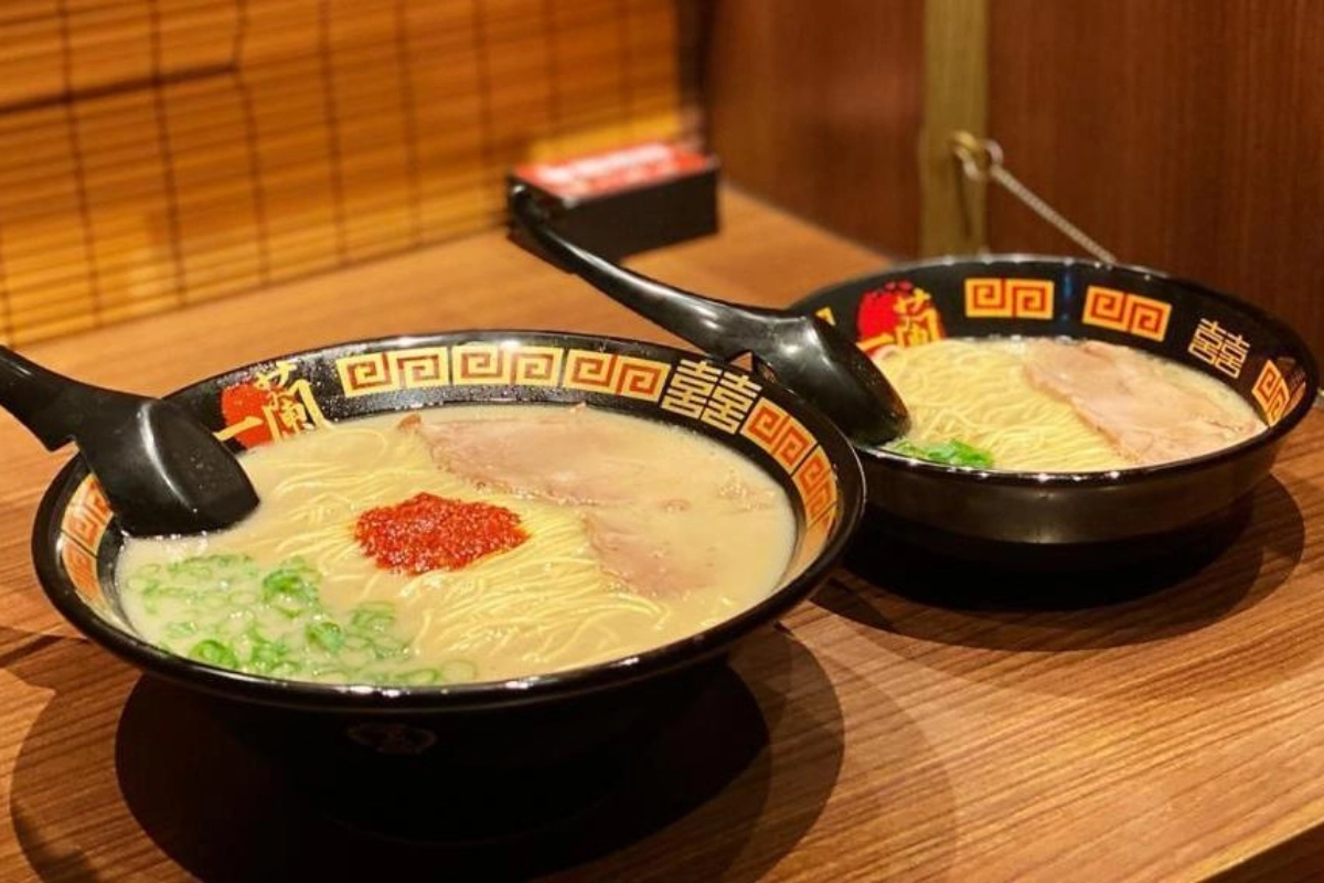 難波八阪神社附近美食推薦：一蘭拉麵