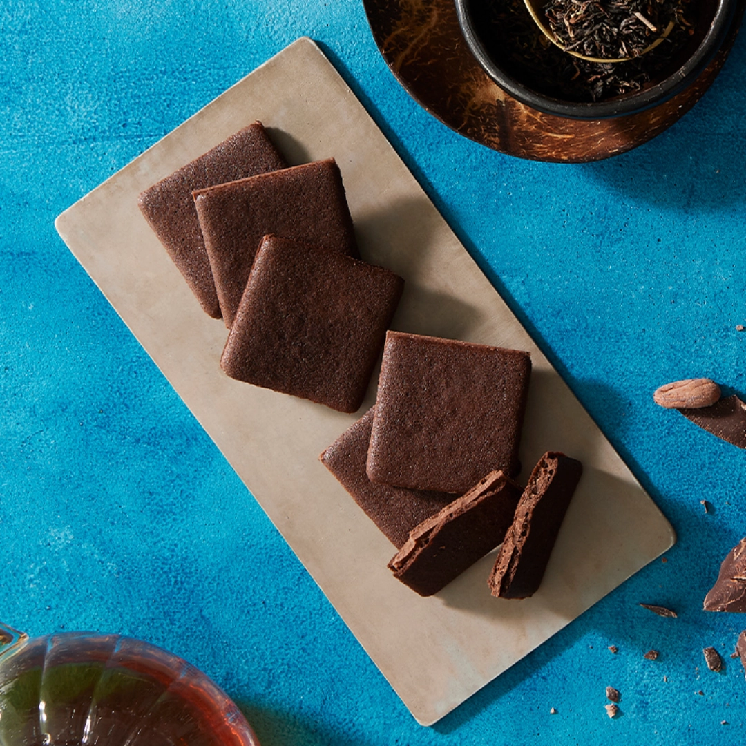 關西機場必買伴手禮：LeTAO THENOIR 大吉嶺紅茶巧克力夾心餅