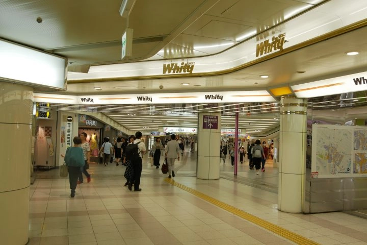 Whity Umeda（ホワイティうめだ）