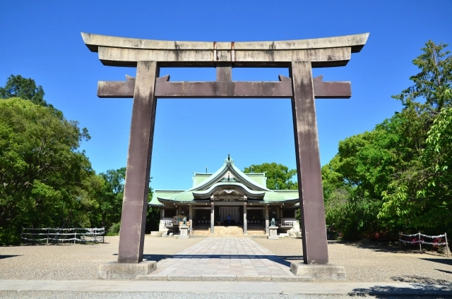 豐國神社入口鳥居
