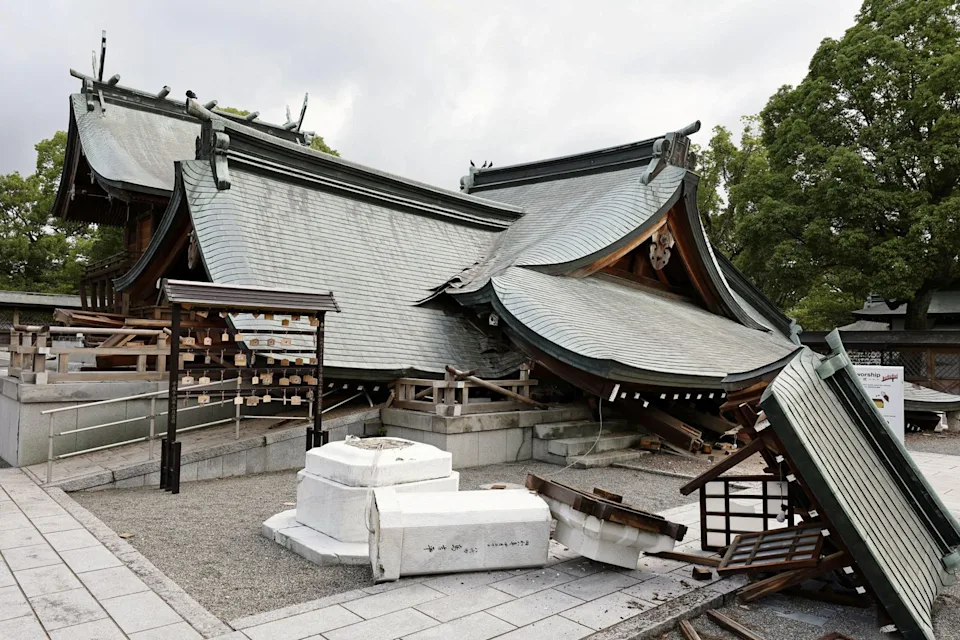 八代神社嚴重毀損