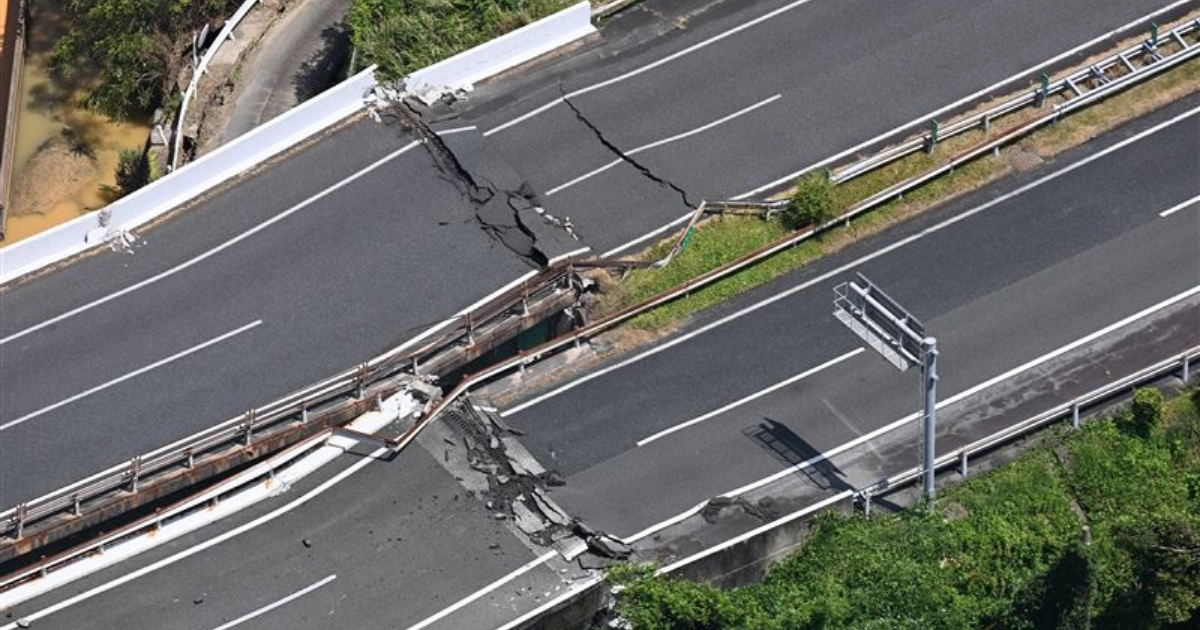 熊本地震造成部分高速公路路面損毀